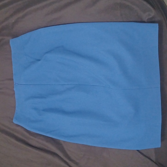 WHBM Pencil Skirt - Picture 6 of 6